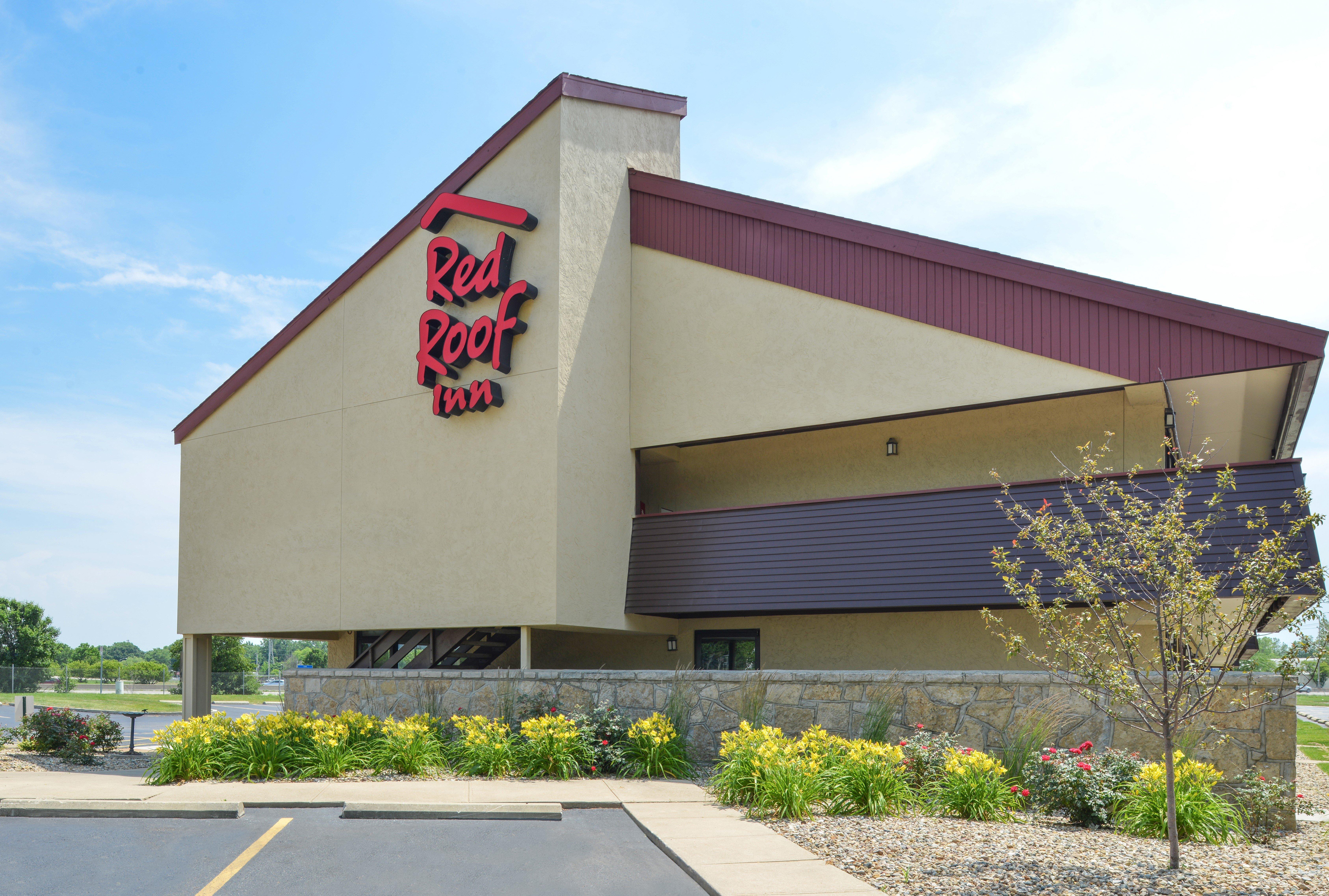 Red Roof Inn Champaign - University Exterior photo